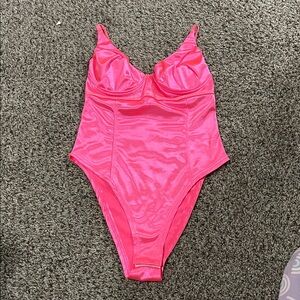 Modegal Satin Deep V Neck Sleeveless Bodysuit Snap Closure w Underwire Large